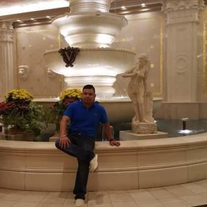 Meet your Posher, Raul